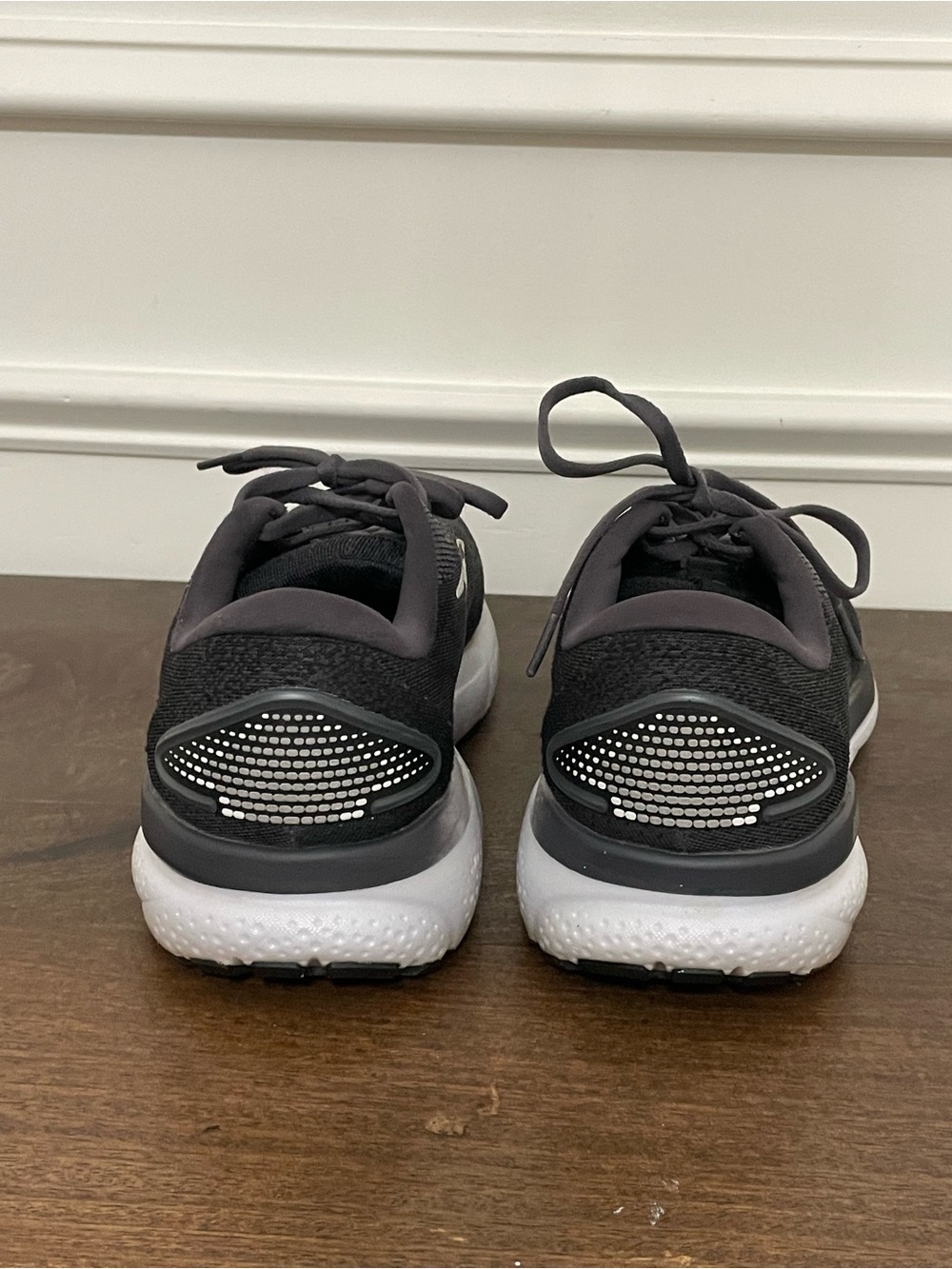 Brooks Ghost 16 Men's Running Shoes - Black/Silver - Picture 4 of 6